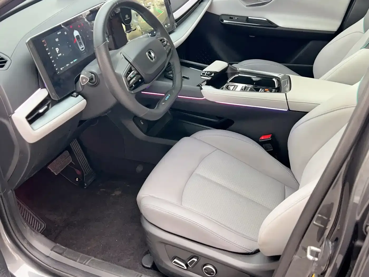 Changan UNI-T Second Generation 1.5T Flagship 2023 — фото 13