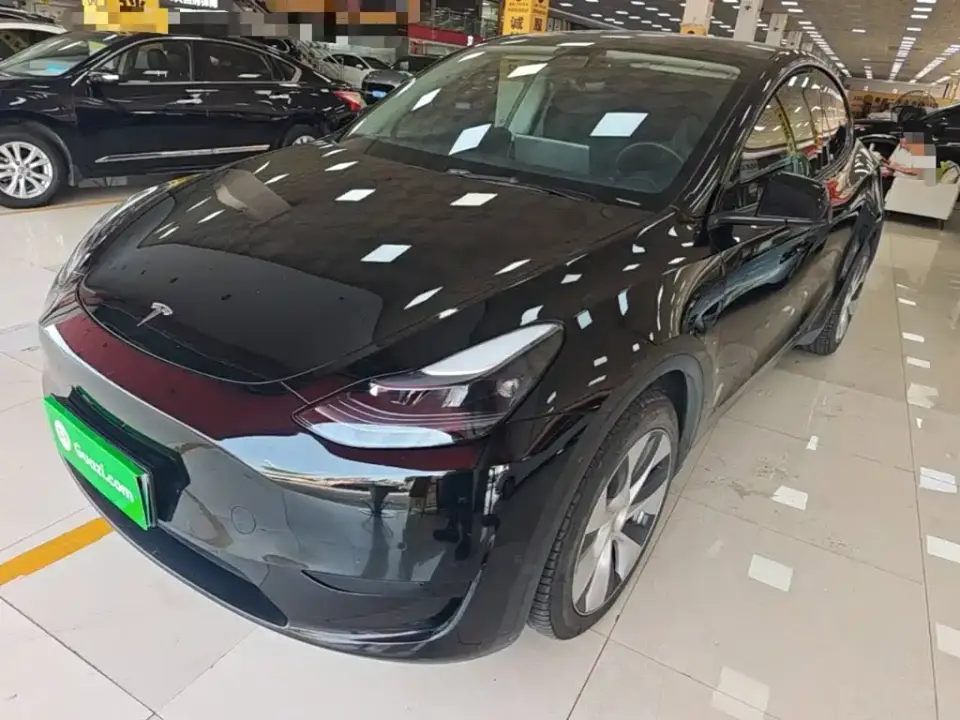 Tesla Model Y Facelift Rear-Wheel Drive Version 2023