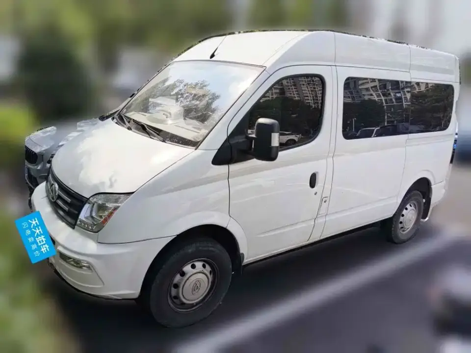 SAIC Maxus Xintu V80 2.0T Manual Classic Aoyuntong Short Wheelbase Medium Roof 5/6-Seater 2023