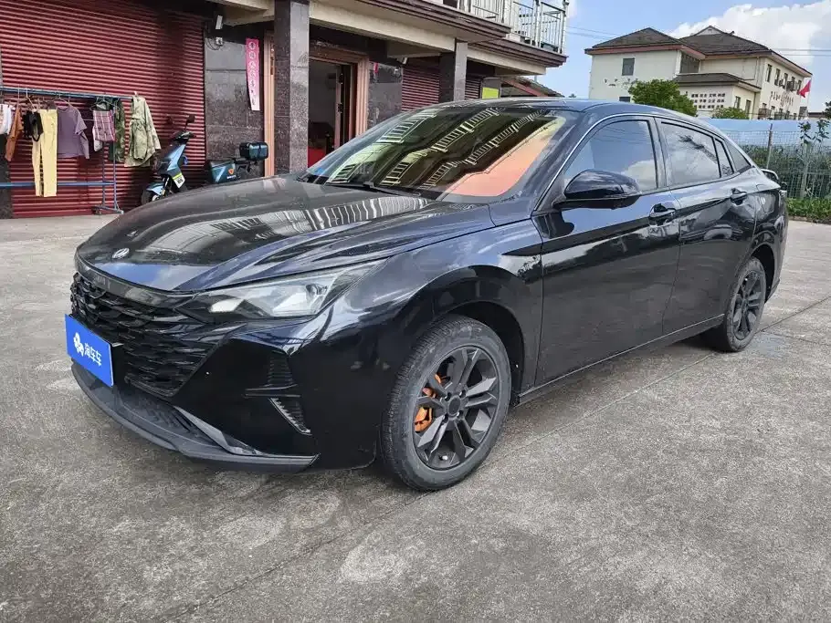 Dongfeng Aeolus Yixuan Mach Edition 1.5L Automatic Shadow Chase Edition 2022