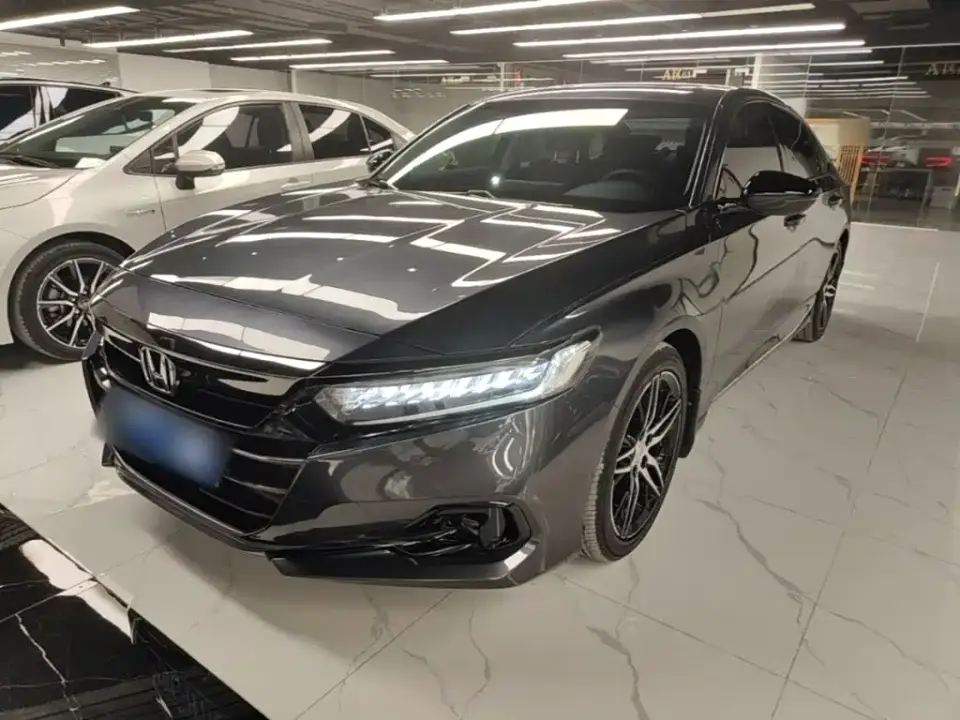 Honda Accord 260TURBO Phantom Night Premium 2022