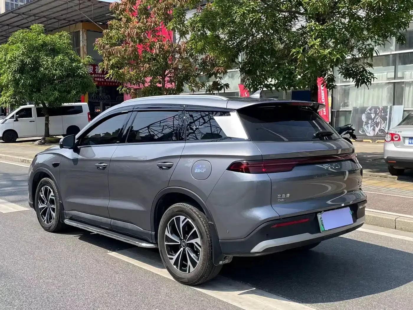 BYD Song Pro New Energy 2nd Generation Smart Drive Edition DM-i 75KM Leading Type 2025 — фото 6