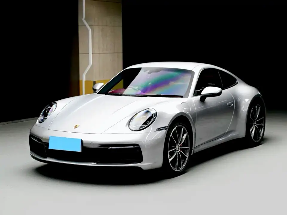 Porsche 911 Carrera 3.0T 2024