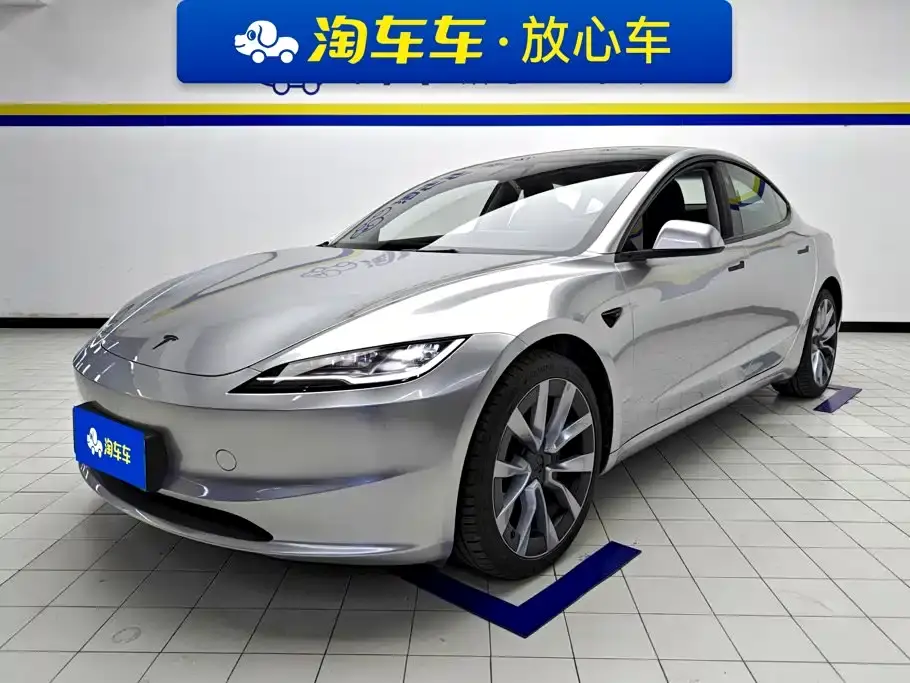 Tesla Model 3 Rear-Wheel Drive 2025