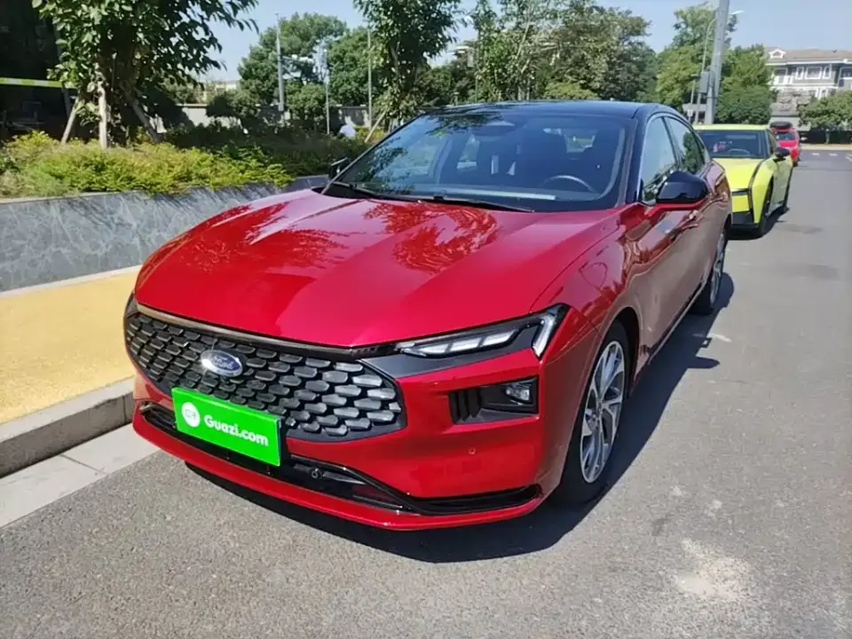 Ford Mondeo 2.0T EcoBoost Premium 2024