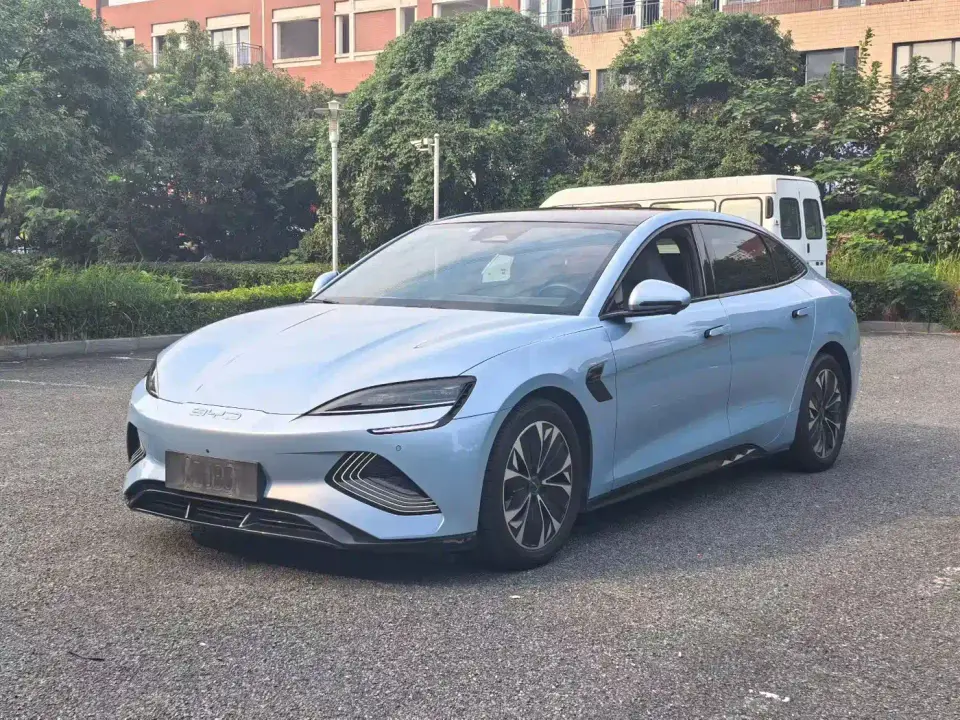 BYD Seal 550km Standard Range RWD Premium 2022