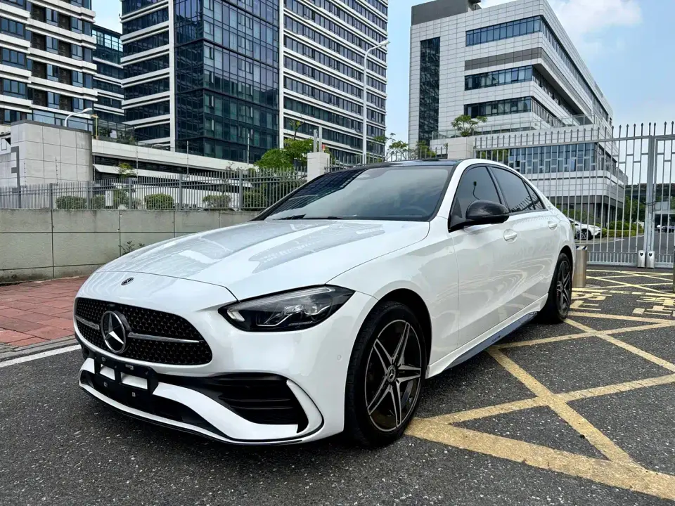 Mercedes-Benz C-Class Facelift III C 260 L Night Sport Edition 2024