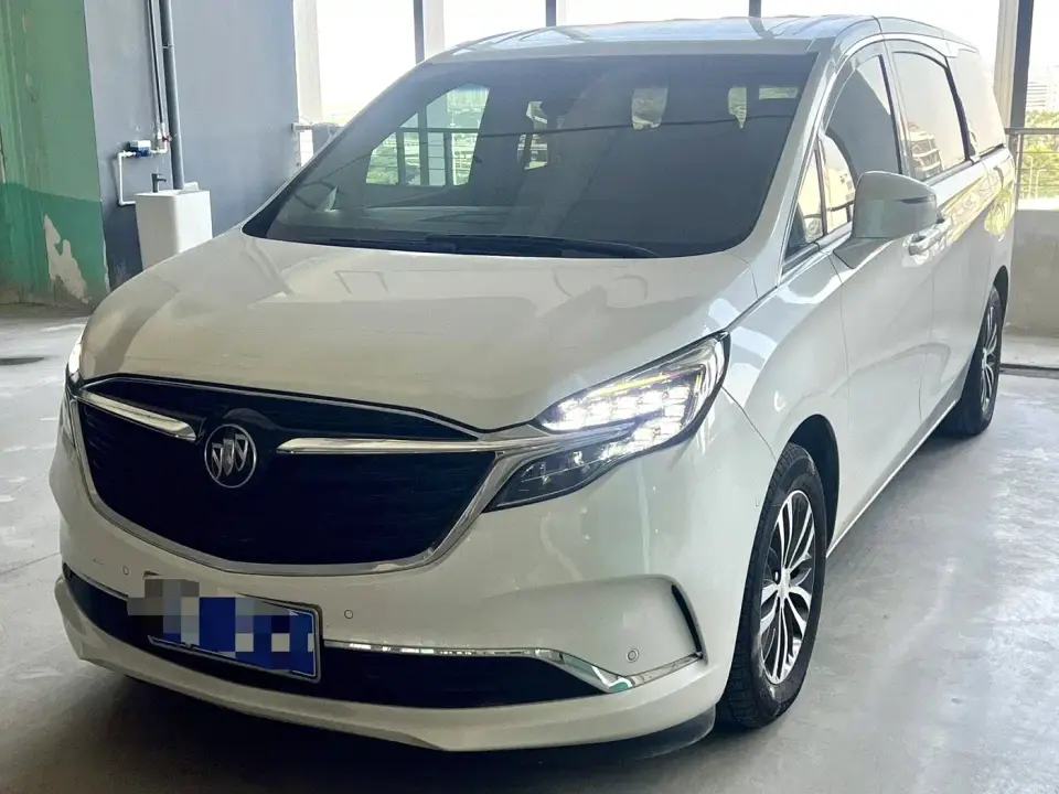Buick GL8 ES Landmark 653T Premium 2022