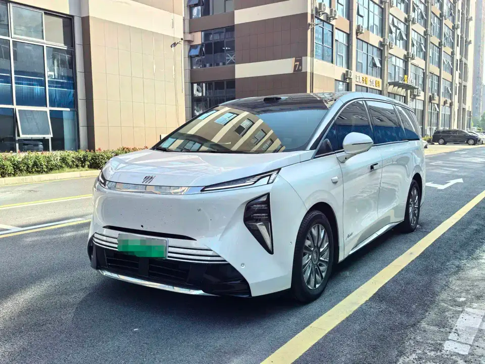 Buick Zhijing Shijia Model PHEV Base Version 2026