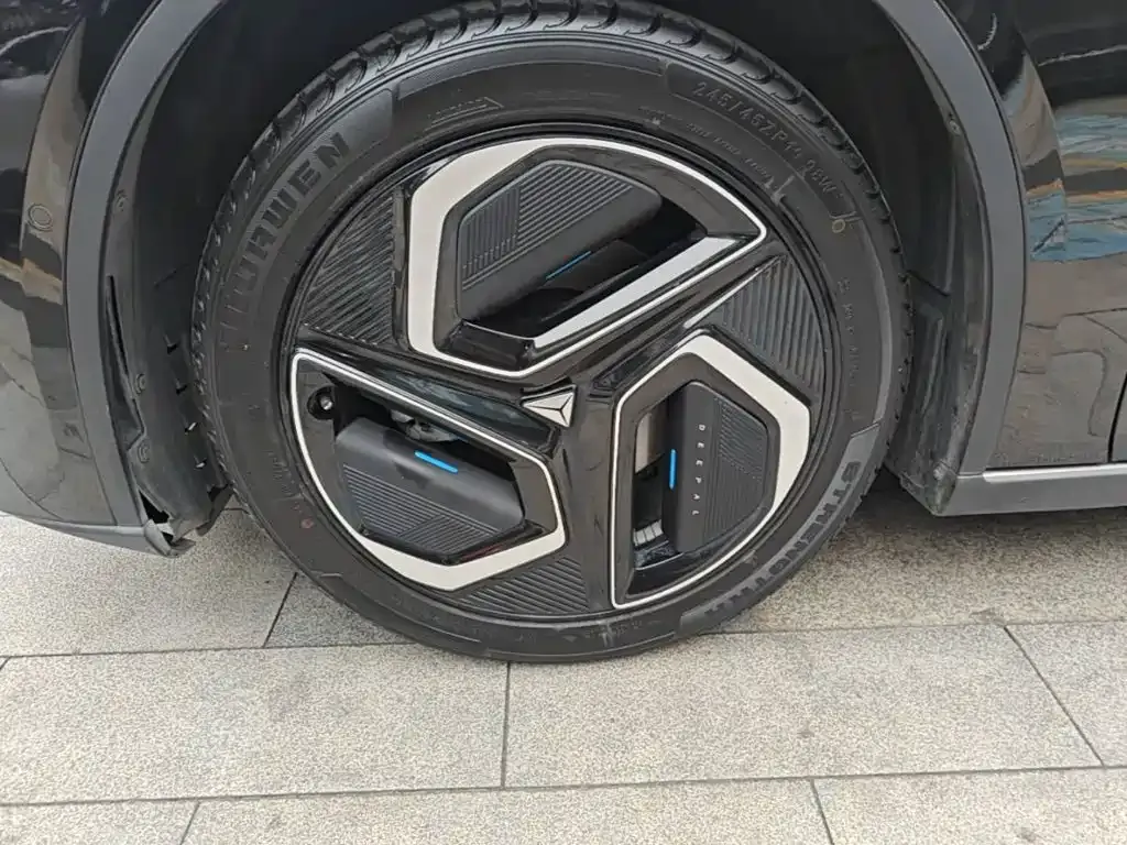 Deepal Shenlan L07 530Max Qiankun Intelligent Driving ADS SE Pure Electric 2024 — фото 22