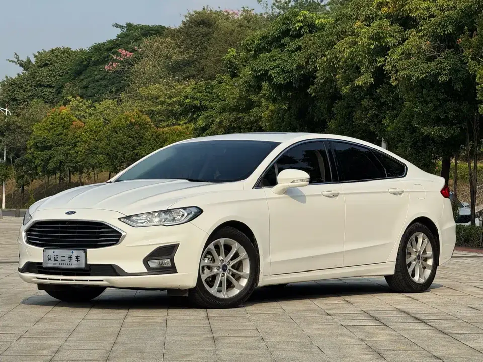 Ford Mondeo EcoBoost 180 Fashion 2021