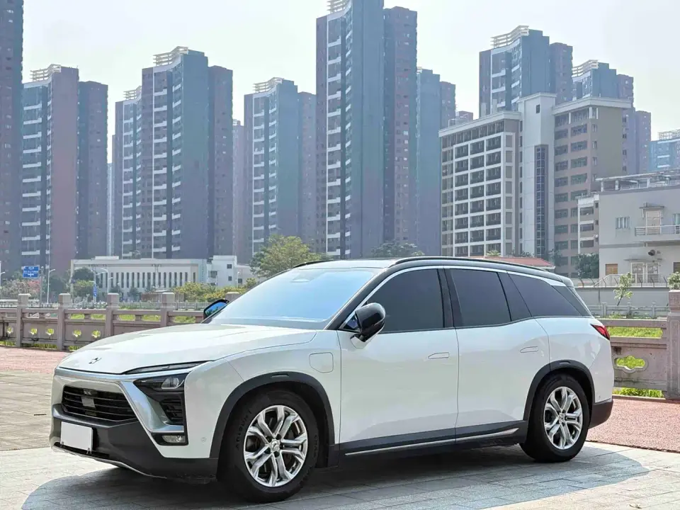 NIO ES8 355KM Base Model 7-Seater Version 2019