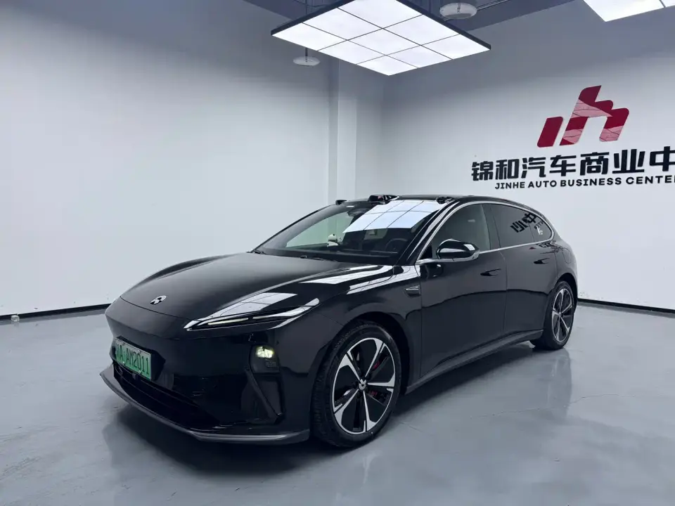 NIO ET5T Model 75kWh Touring 2023