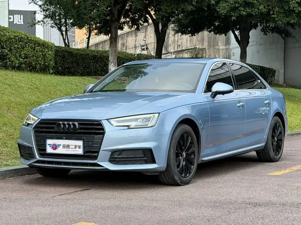 Audi A4L 30th Anniversary 40 TFSI Progressive 2019