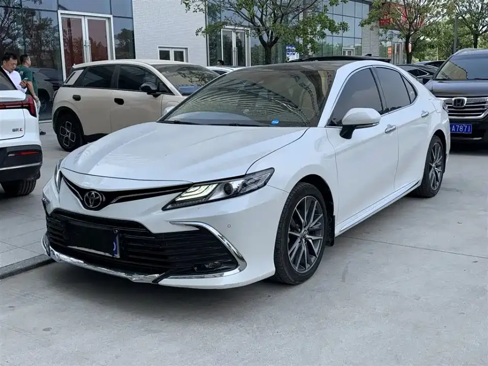 Toyota Camry 2.5G Luxury Edition 2024