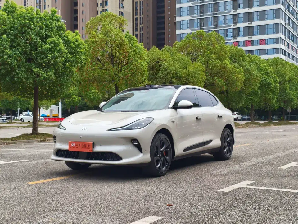 IM Motors IM LS6 Ultra Performance Gecko Smart Comfort Edition 2024