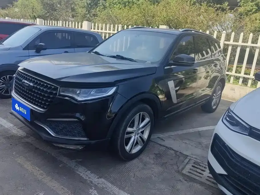 Zotye T800 2.0T Automatic Premium Smart Connection 7-seater 2019
