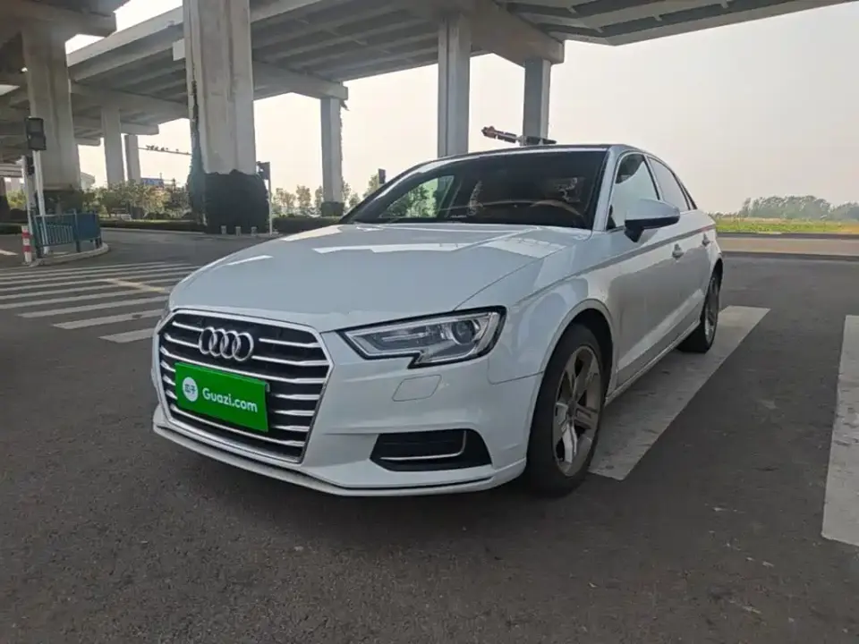 Audi A3 Facelift Limousine 35 TFSI Progressive (China VI) 2020