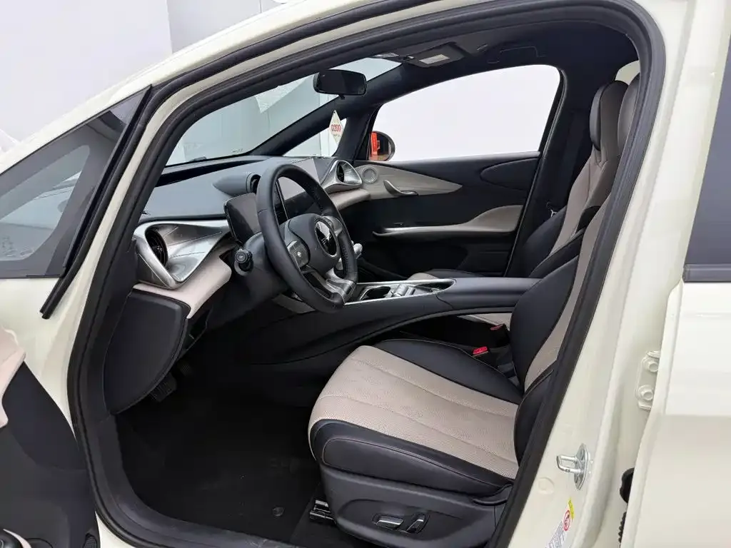 BYD Dolphin 420km Freedom Edition 2024 — фото 9