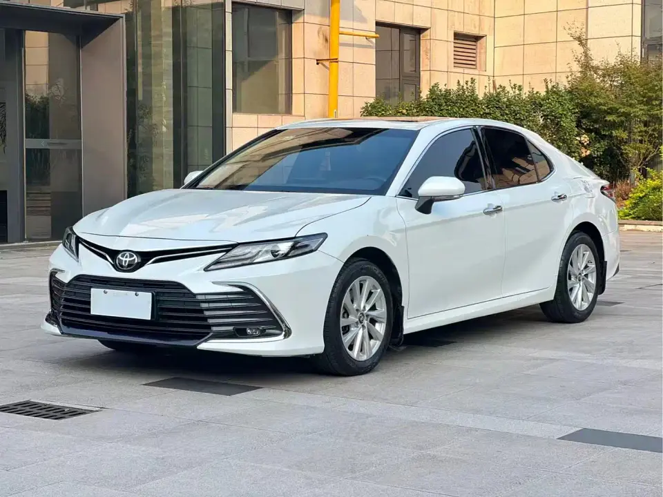 Toyota Camry 2.0G Luxury Edition 2021