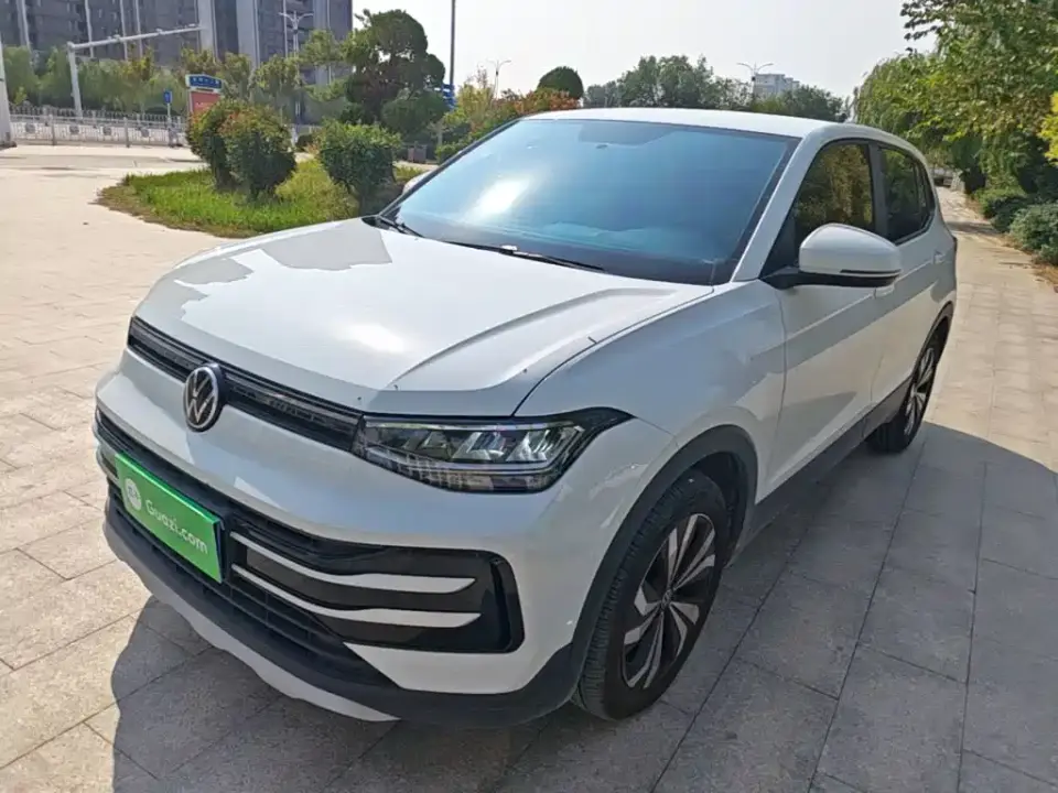 Volkswagen Tharu Model Rising Star 1.5L Advance Edition 2025