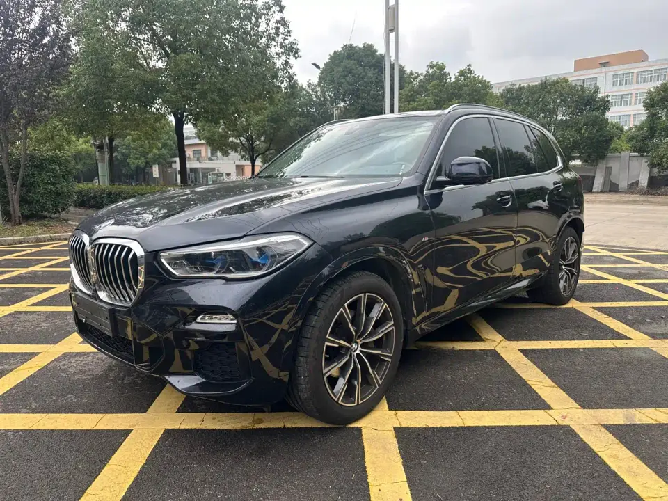 BMW X5 (Import) xDrive40i M Sport Package 2021