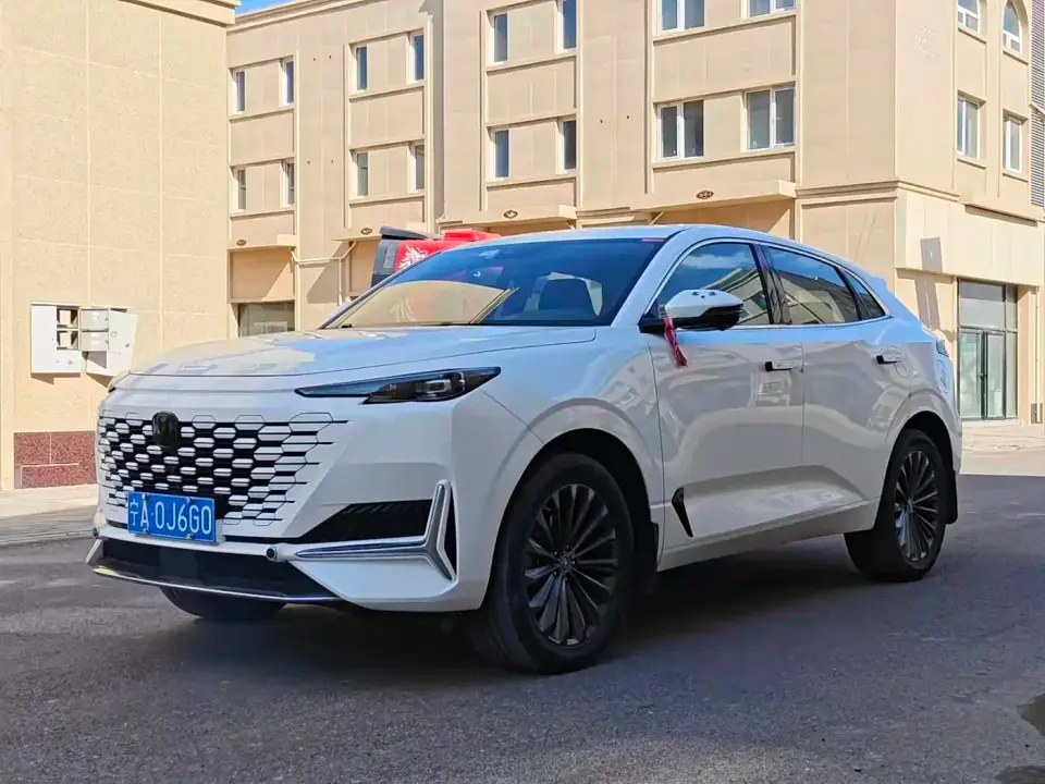 Changan UNI-K Model 2.0T Luxury Type 2022