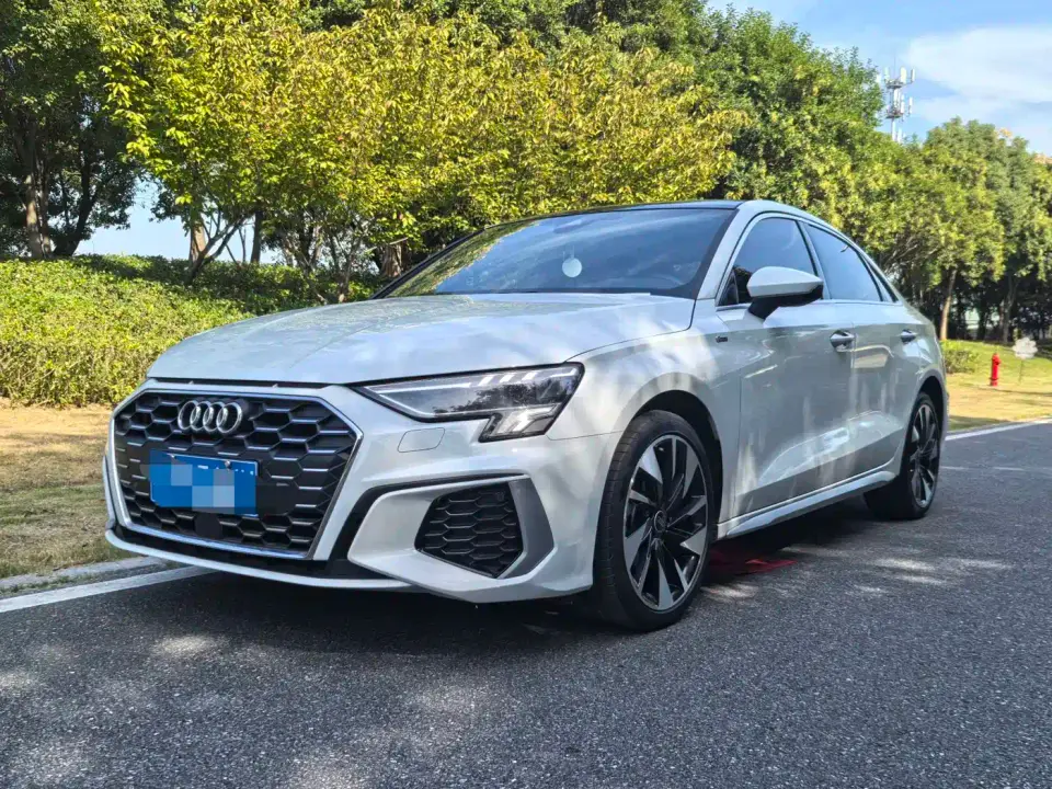 Audi A3 Model A3L Limousine 35 TFSI Fashion Sport 2024