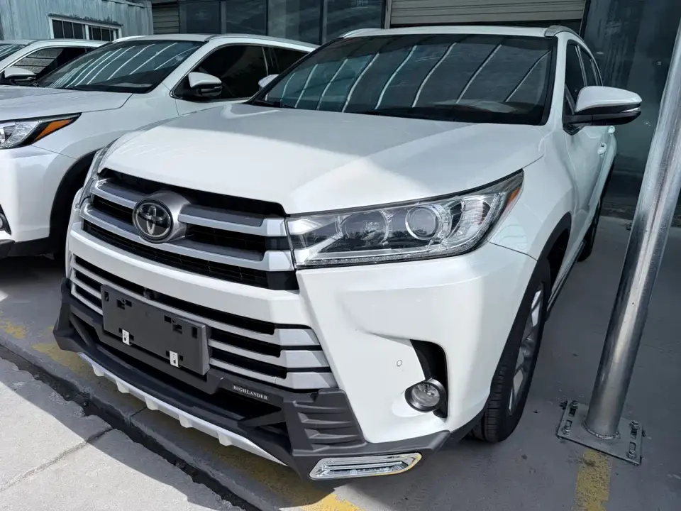 Toyota Highlander 2.0T 4WD Luxury 7-seater China VI 2020
