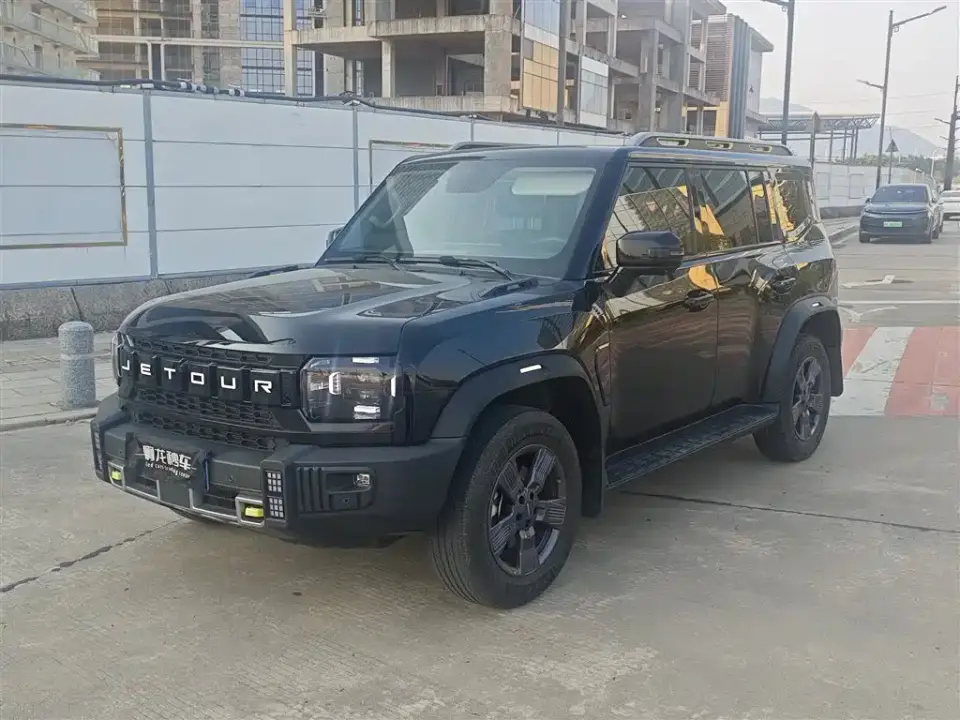 Jetour Traveler Model 1.5T 2WD Discovery PRO 2024