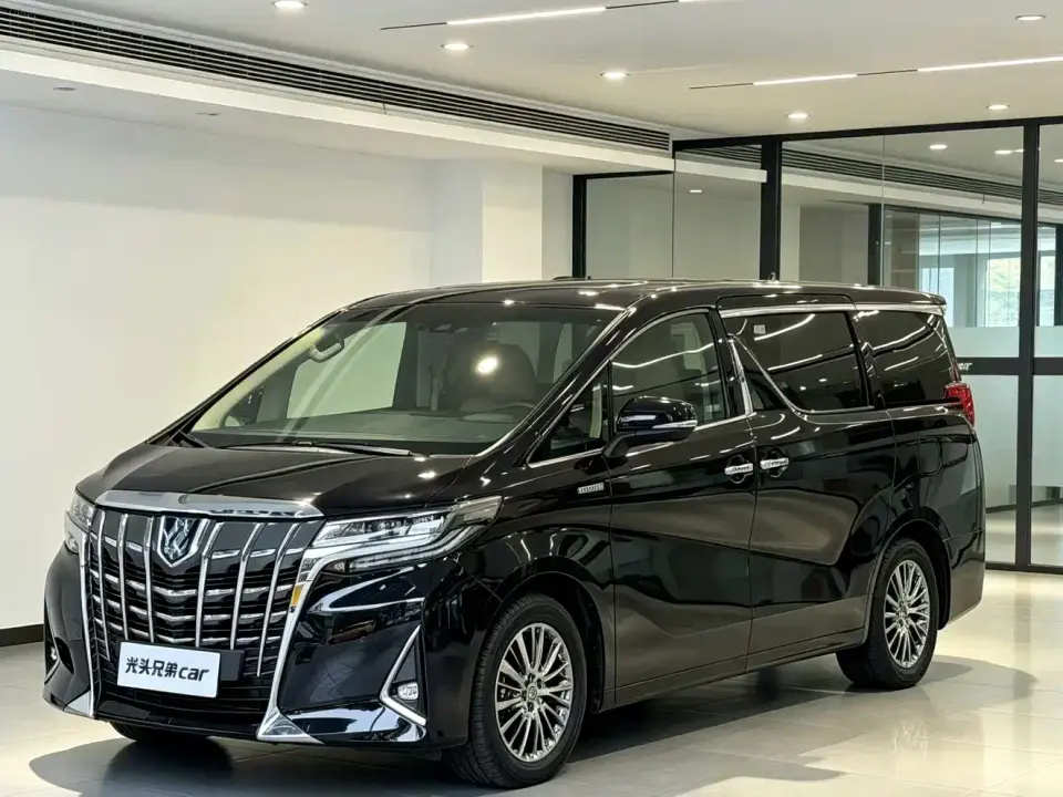 Toyota Alphard Hybrid 2.5L Luxury 2023