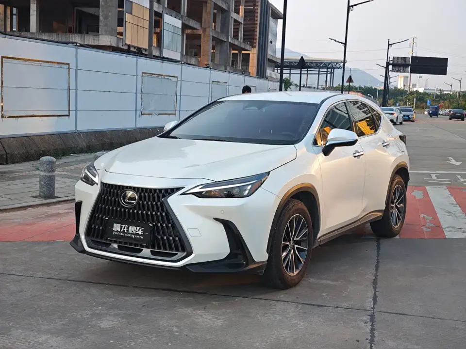 Lexus NX 350h FWD Innovation Edition 2025