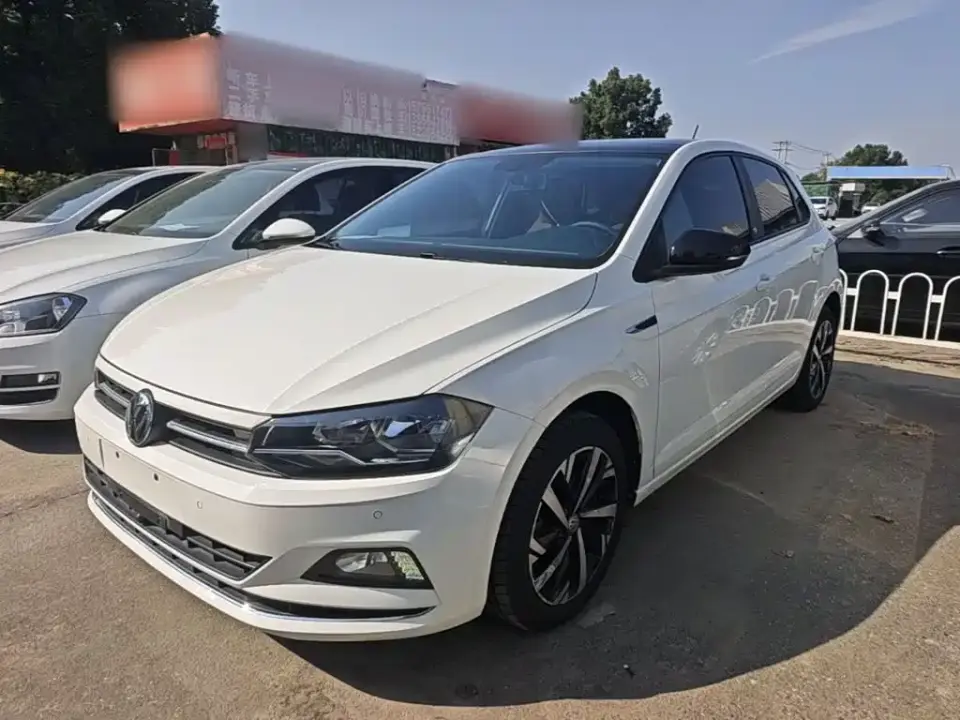 Volkswagen Polo Plus 1.5L Automatic Beats Trendy Edition 2020