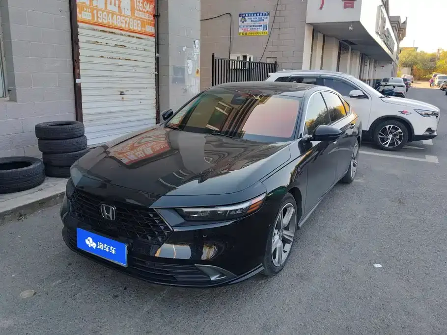 Honda Accord 260TURBO Premium Edition 2024