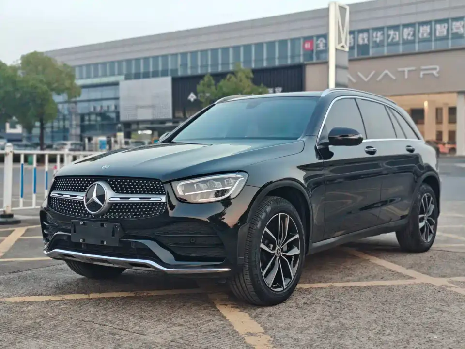 Mercedes-Benz GLC-Class Model GLC 260 L 4MATIC Luxury Edition 2022