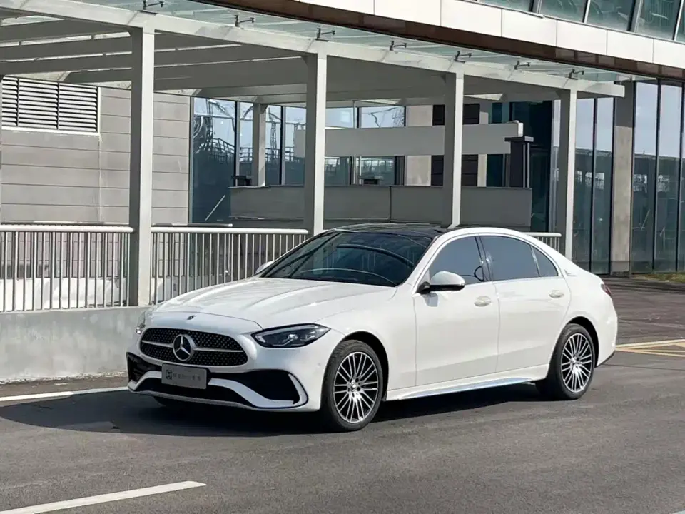 Mercedes-Benz C-Class Facelift III C 260 L Sport 2024