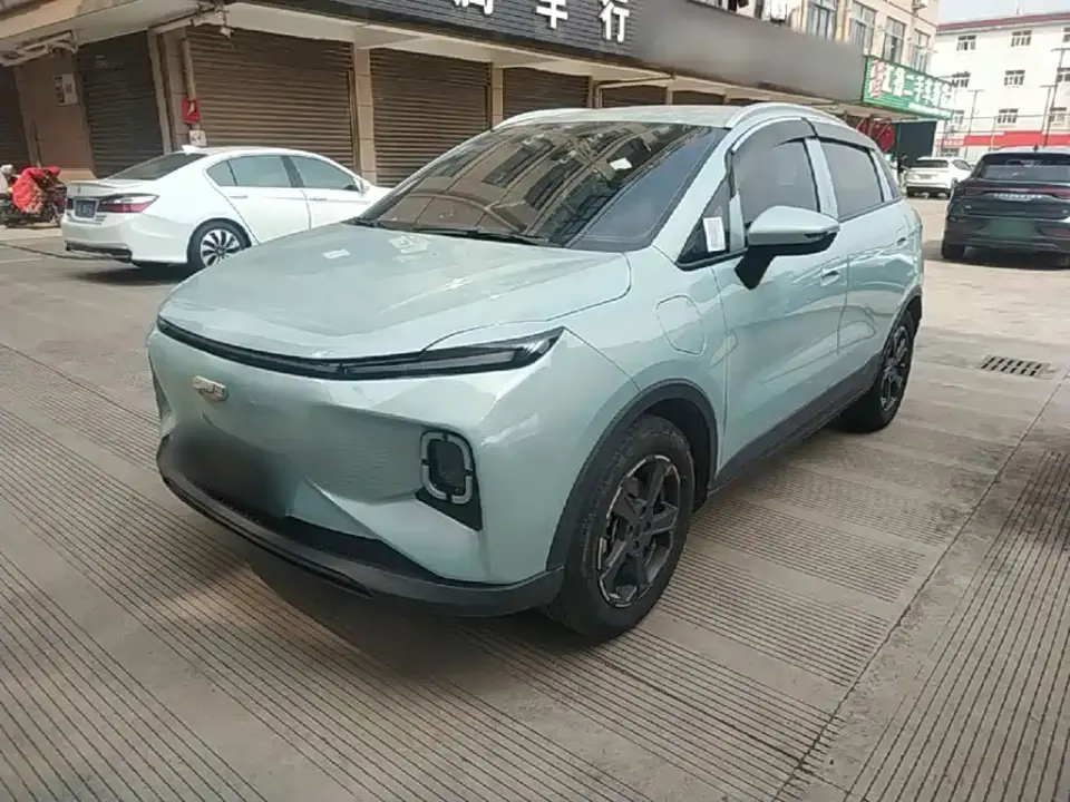 Geely Geometry E Firefly Model 401km Fluorescent 2024
