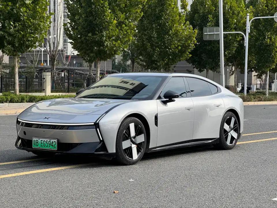 XPeng P7 Base Model 2025