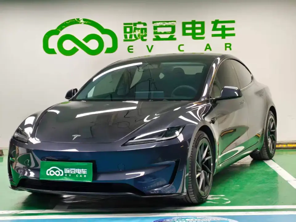 Tesla Model 3 Model Year Facelift Performance All-Wheel Drive 2025