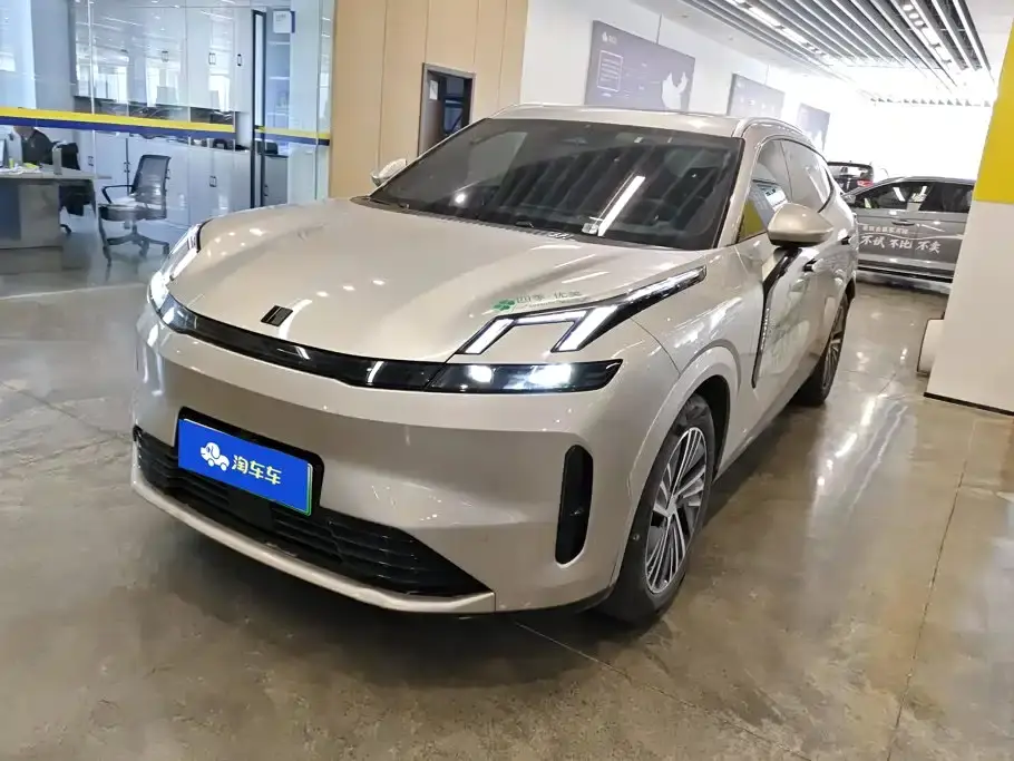 Lynk & Co 08 EM-P 120km Long Range Halo 2024