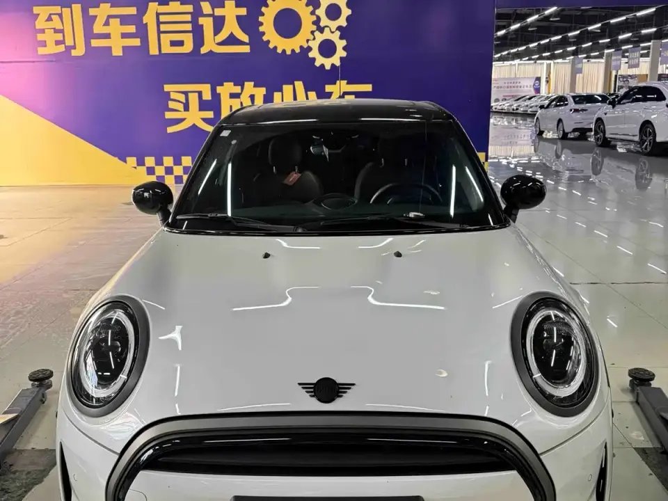 Mini MINI 1.5T COOPER King's Cross Special Edition 5-Door 2023