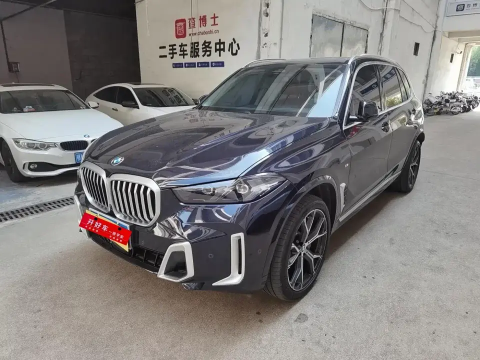 BMW X5 xDrive 30Li Premium M Sport Package 2024