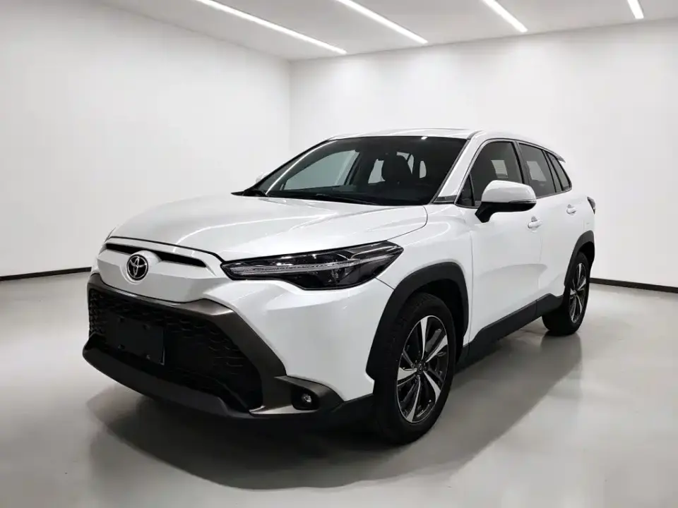 Toyota Frontlander 2.0L CVT Luxury PLUS Edition 2023