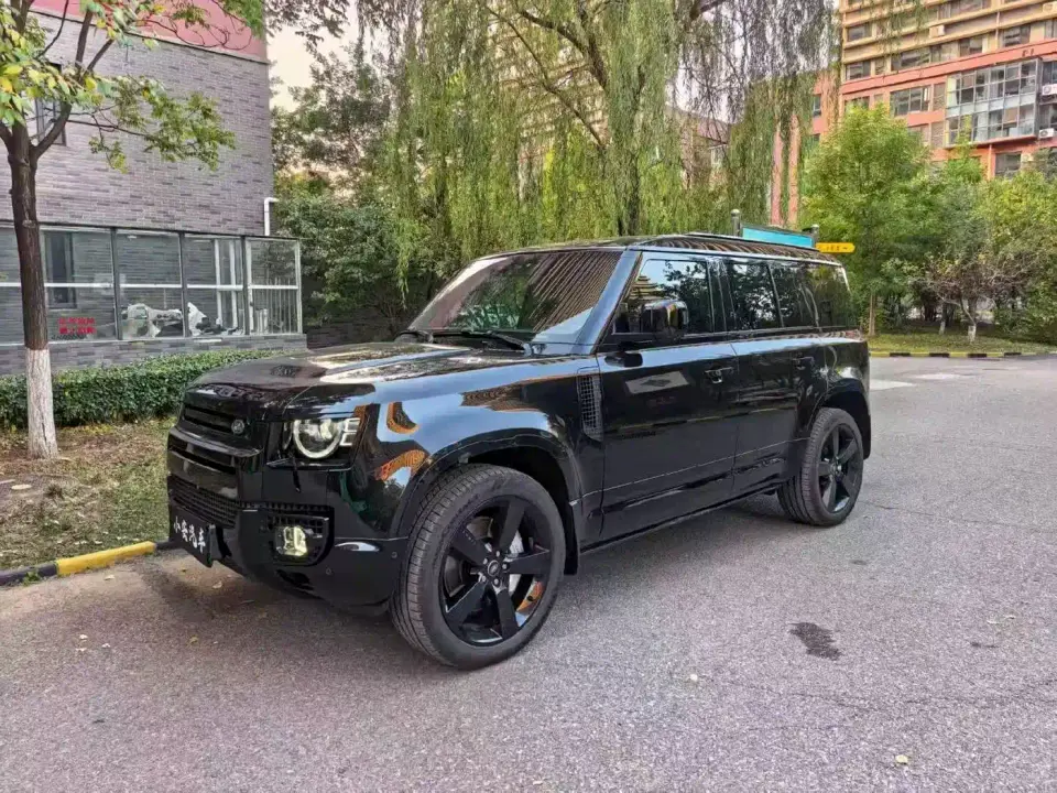Land Rover Defender 110 3.0T P400 -Dynamic HSE 2026