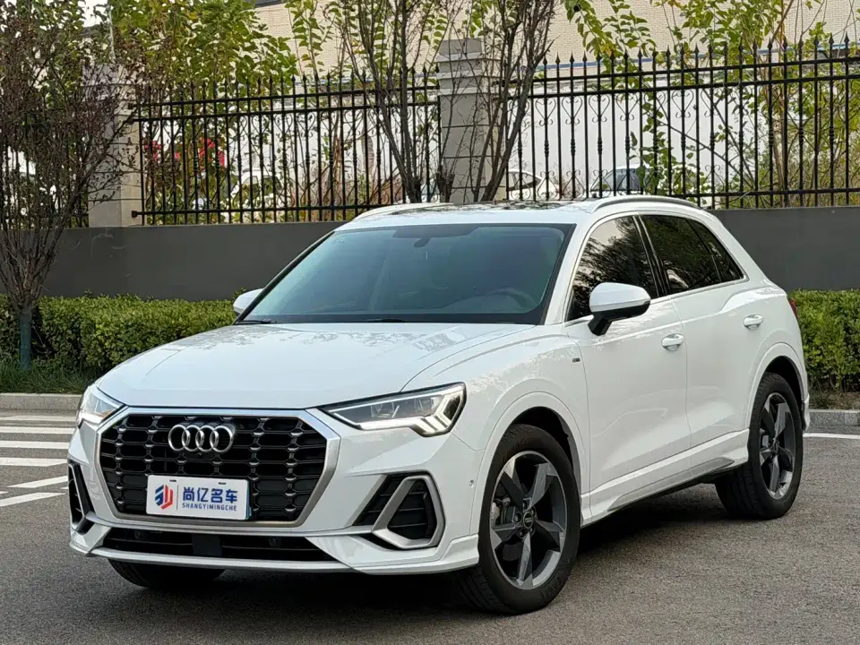Audi Q3 35 TFSI Fashion Dynamic 2022
