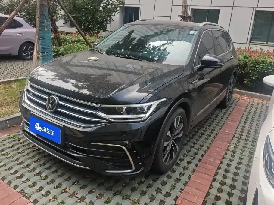 Volkswagen Tiguan L 330TSI Auto 2WD R-Line Premium Edition 2023