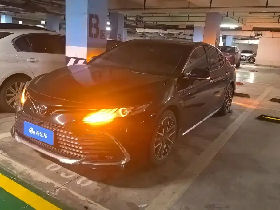 Toyota Camry 2.5G Luxury Edition 2024