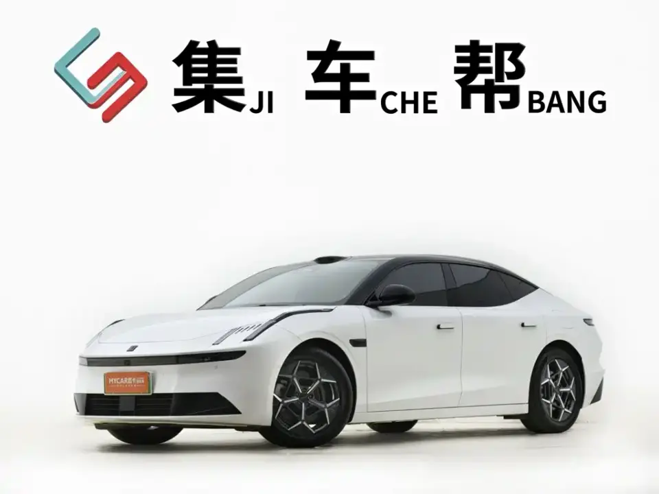Lynk & Co 10 EM-P 240km Base 2025