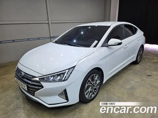 Hyundai AVANTE 1.6 Smart 2019