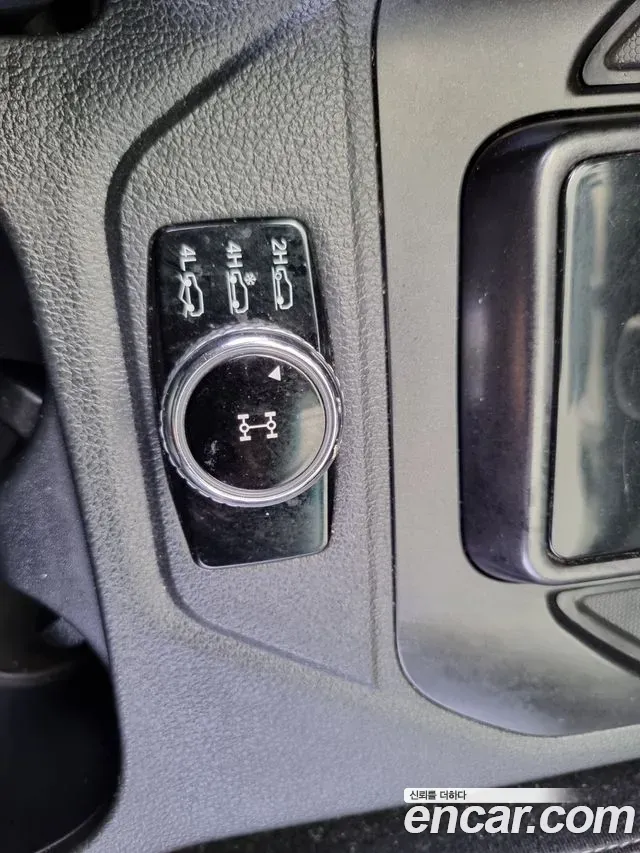SsangYong Rexton Diesel 2.2 4WD Prestige Special (5-Link) 2019 — фото 17